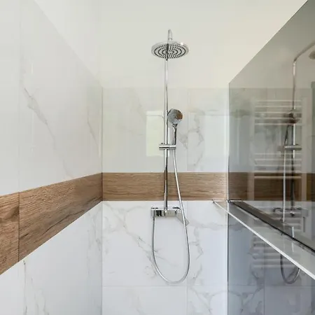 Villa 4m By Guide Valtura